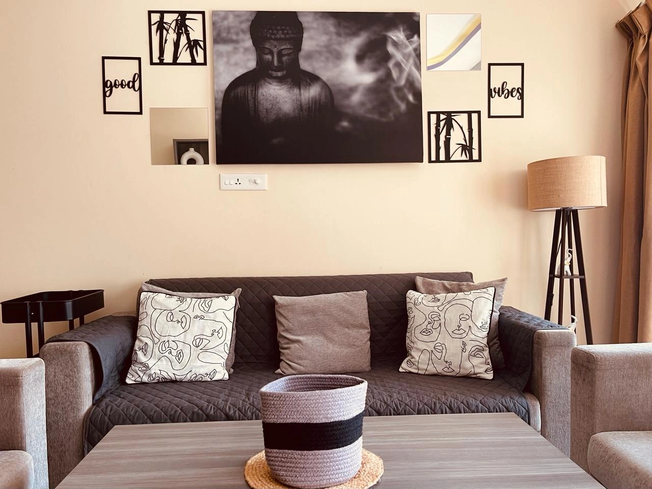 Omstudio Guesthouse