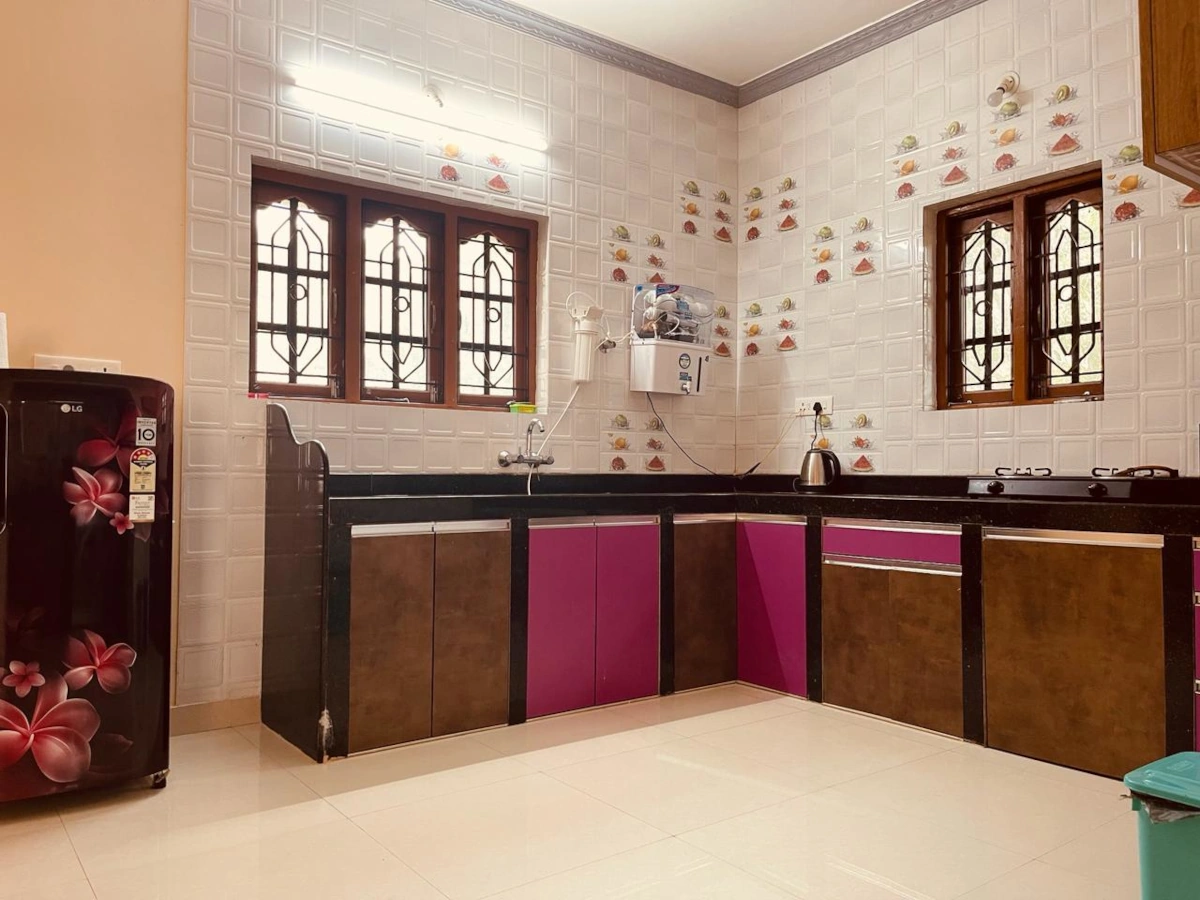 Omstudio Guesthouse